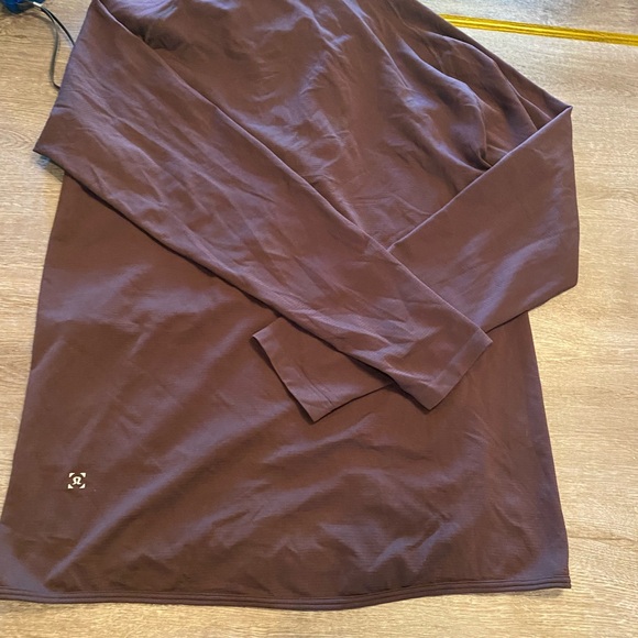 Lululemon Lightweight Jacket Hood NWOT Burgundy Wine Maroon Stretch Fit Zipper - Picture 6 of 7